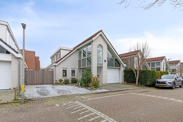 Photo 36 of Klaproosstraat 25