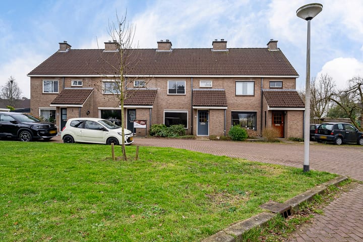 Foto 38 van Lijsterstraat 49