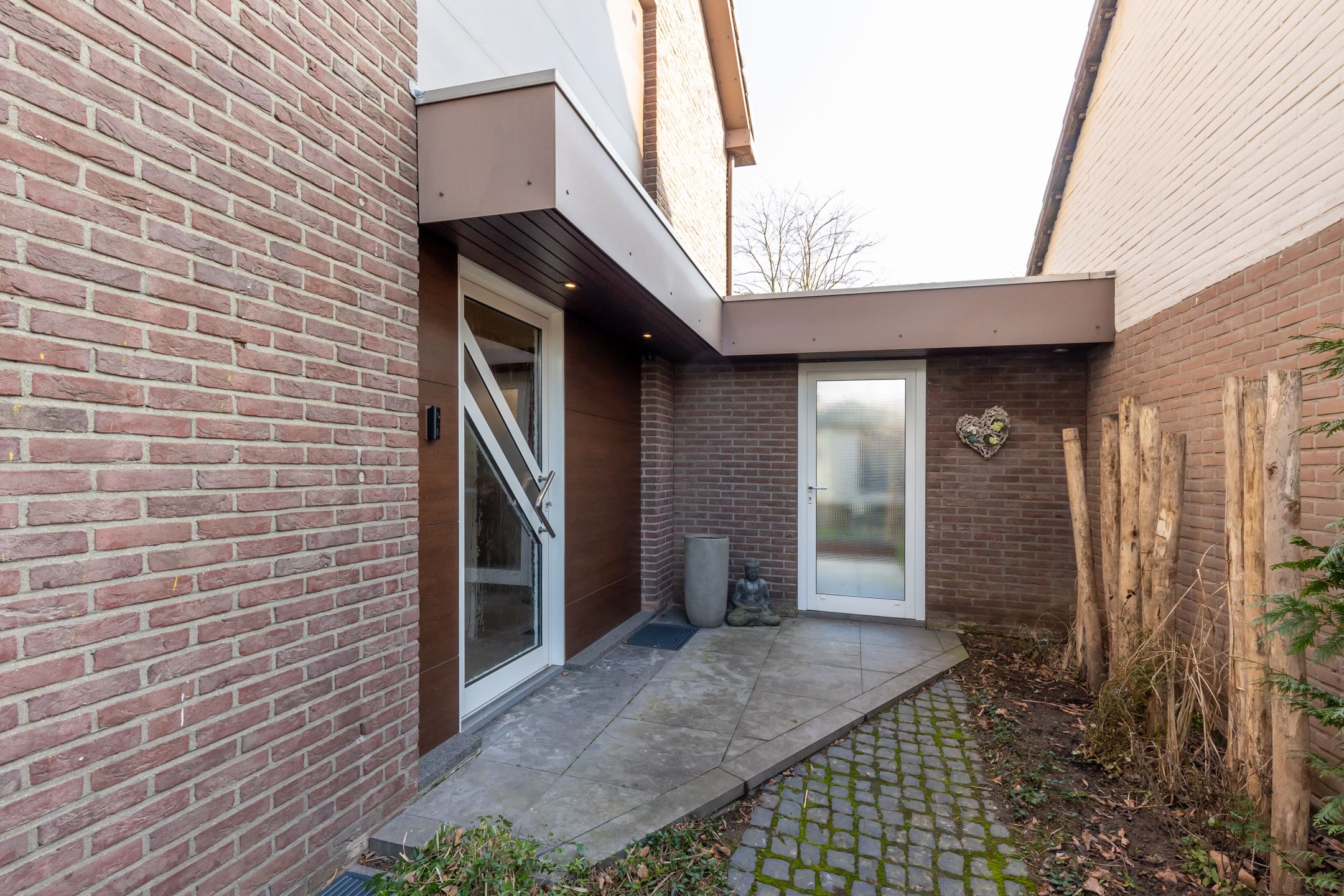 Foto 6 van Heerlenerweg 14