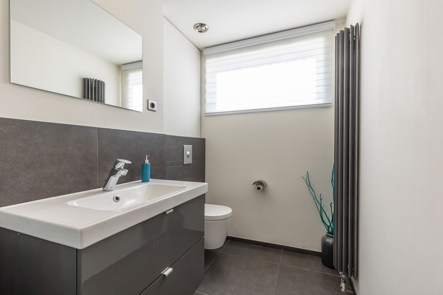 Foto 40 van Heerlenerweg 14