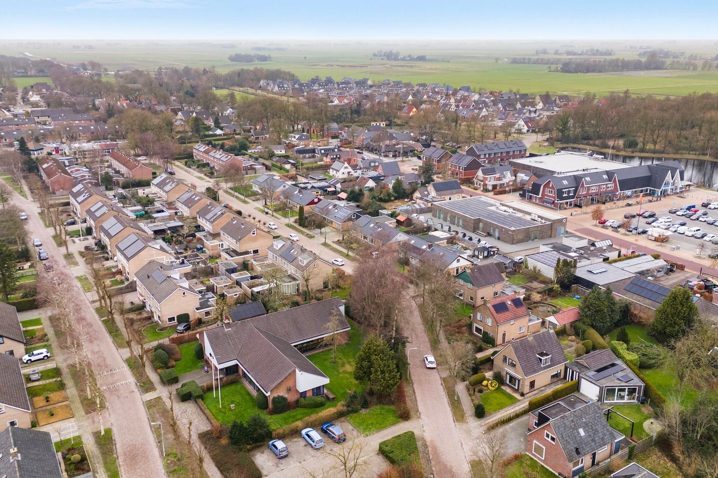 Foto 40 van Nycle J. Haismastrjitte 10