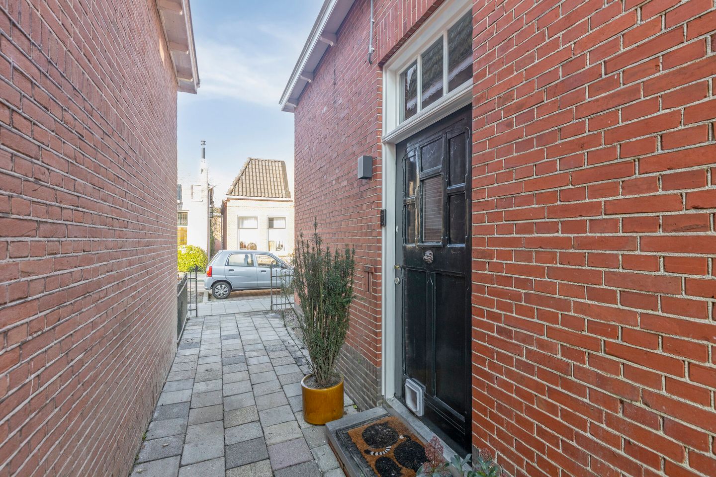 Photo 5 of Julianastraat 18