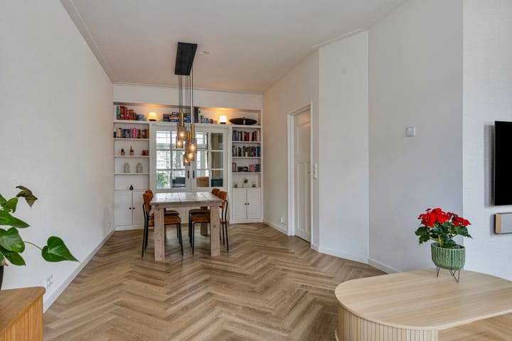 Foto 10 van Julianastraat 18