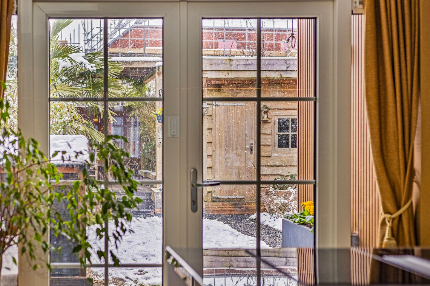 Photo 19 of Julianastraat 18