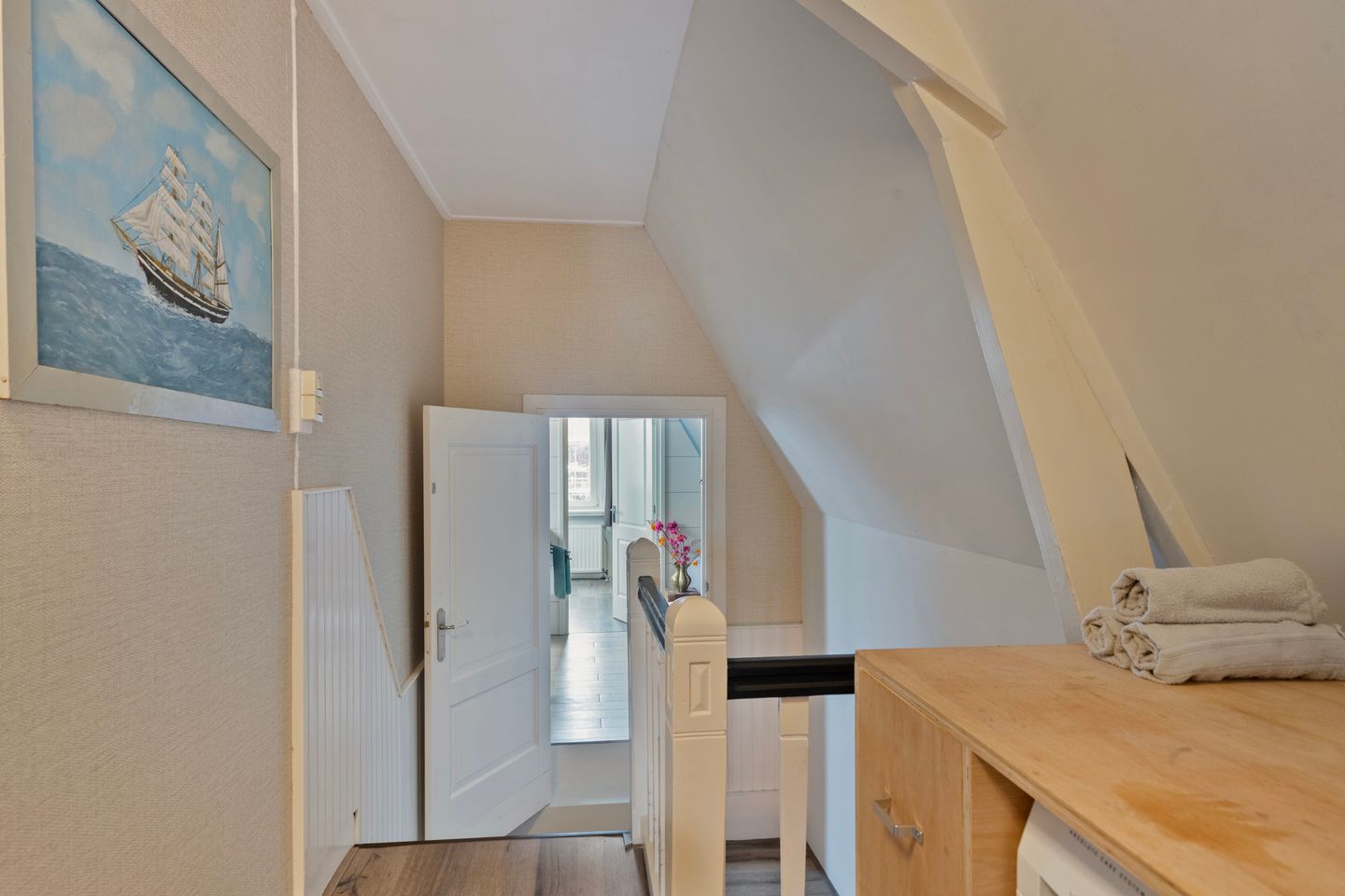 Photo 20 of Julianastraat 18