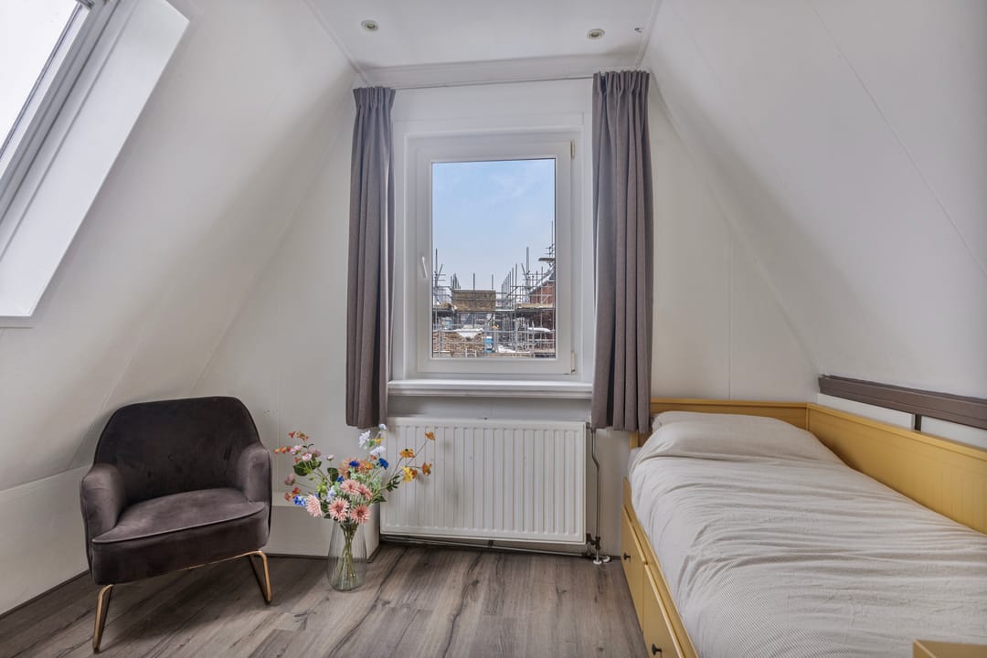 Photo 26 of Julianastraat 18