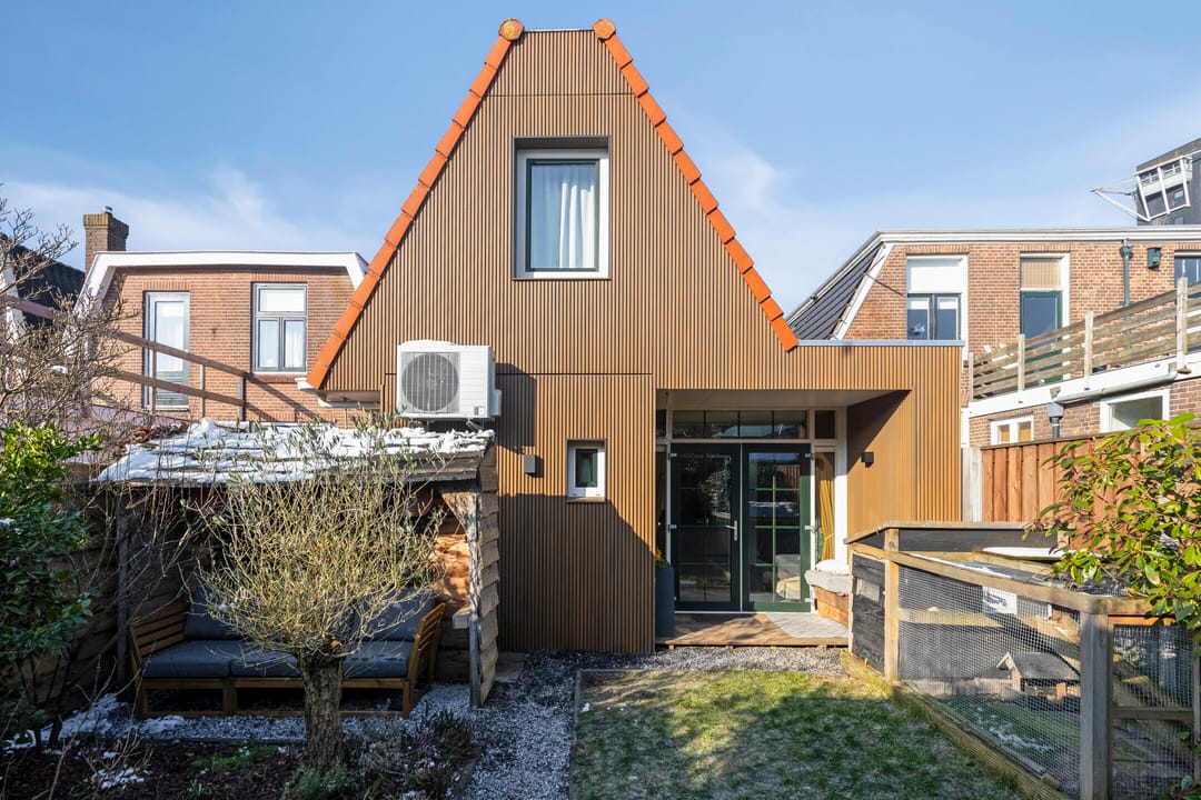 Photo 32 of Julianastraat 18