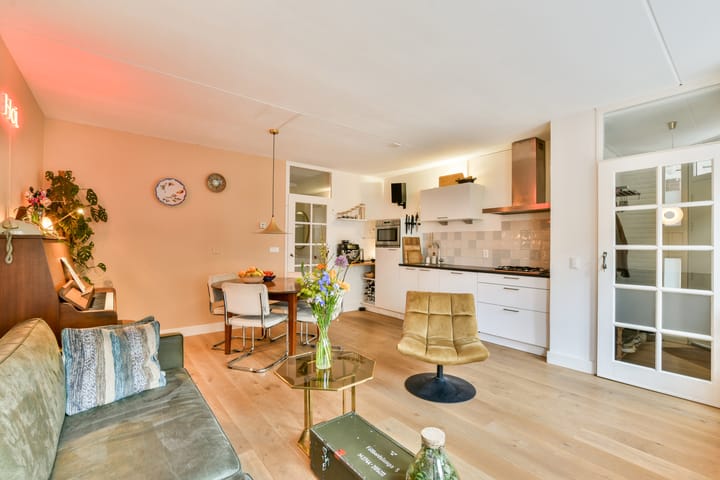 Foto 10 van Molukkenstraat 437