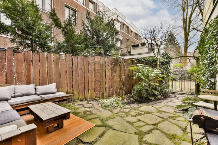 Foto 19 van Molukkenstraat 437