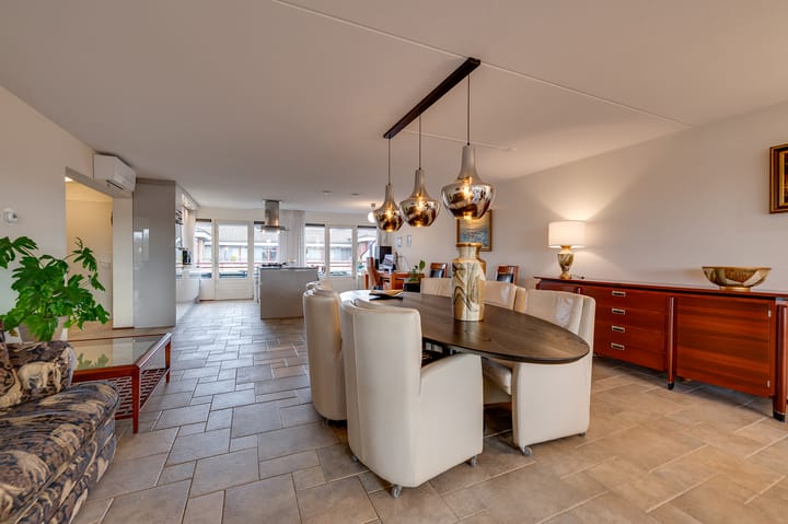 Foto 12 van Lindehof 96