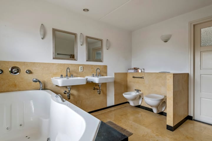 Photo 24 of De Laren 5