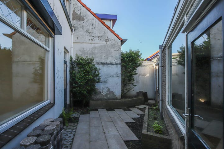 Photo 29 of Kanaalstraat 2