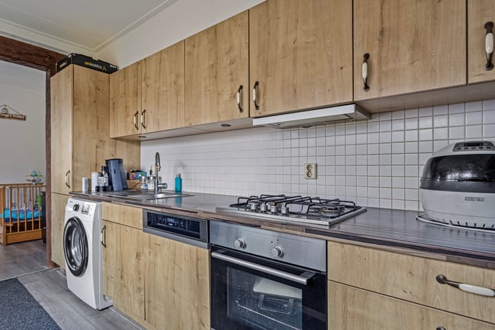 Foto 15 van James Rossstraat 20