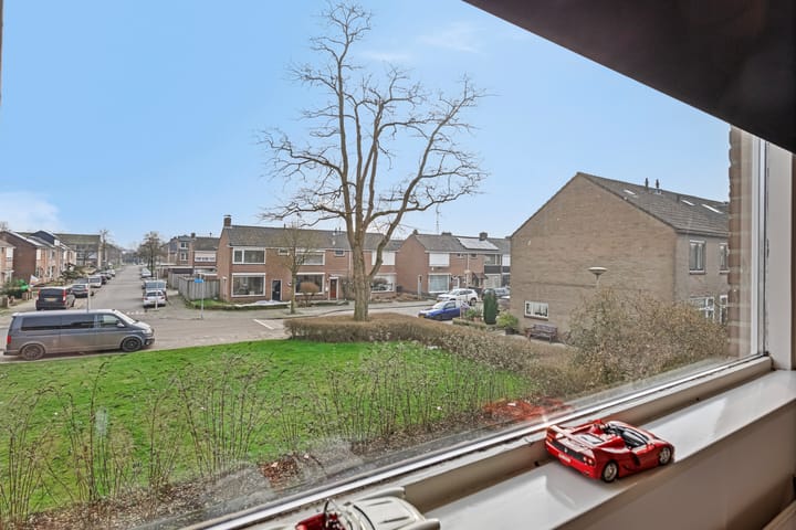 Foto 24 van James Rossstraat 20