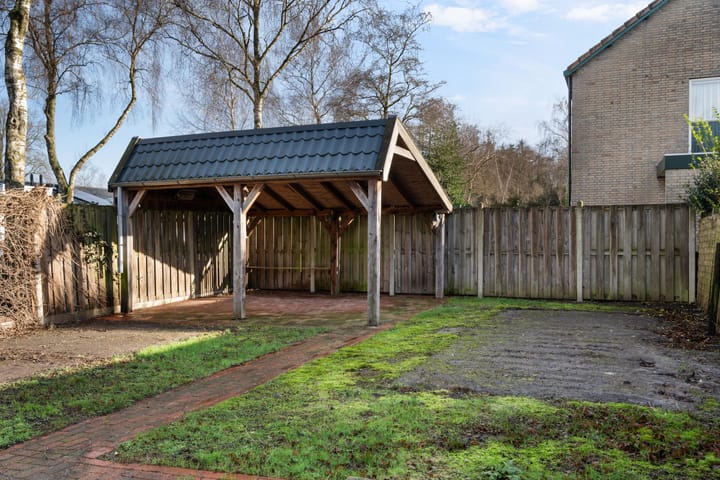 Foto 14 van Bernhardlaan 9