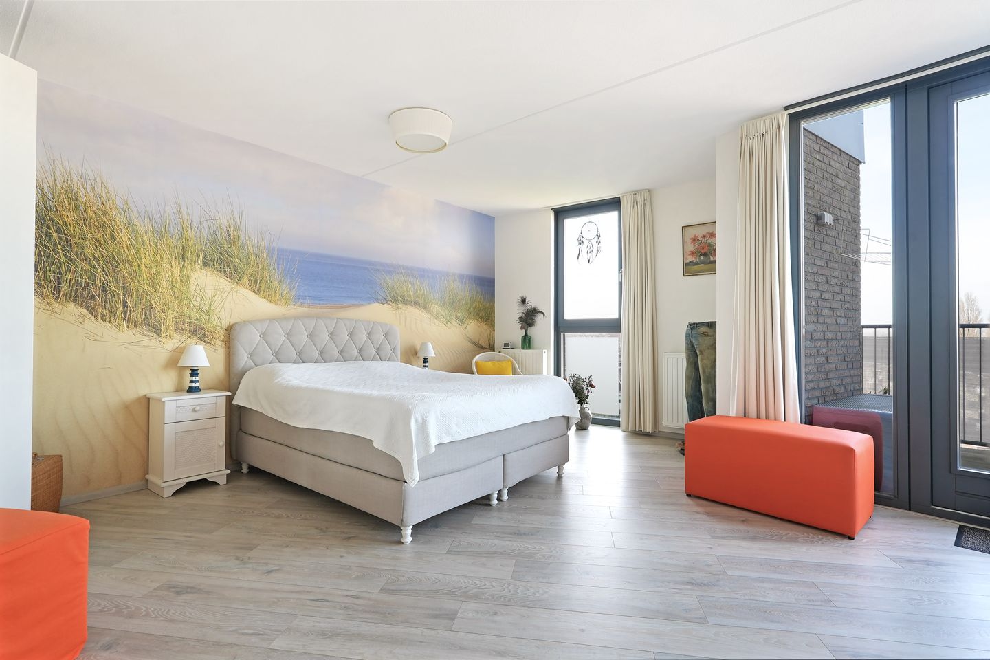 Foto 10 van Antoni Gaudipark 132