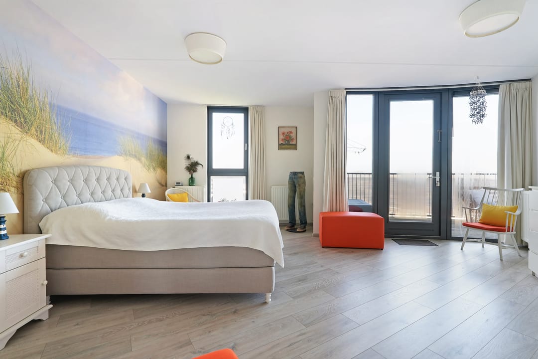 Foto 11 van Antoni Gaudipark 132