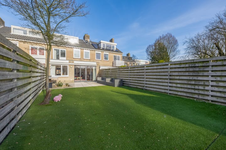 Photo 30 of Piustuin 16