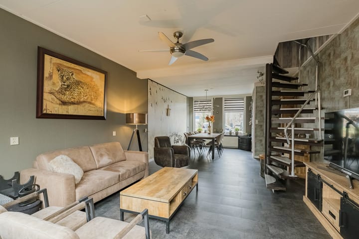 Foto 3 van Van der Zwaagstraat 17