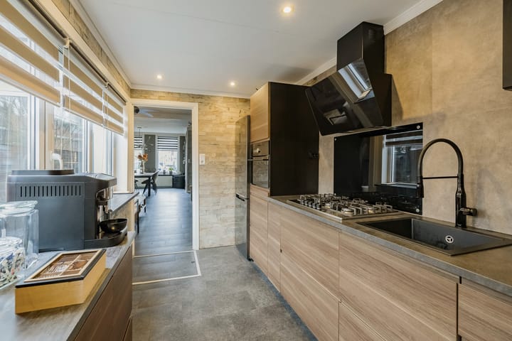 Foto 4 van Van der Zwaagstraat 17