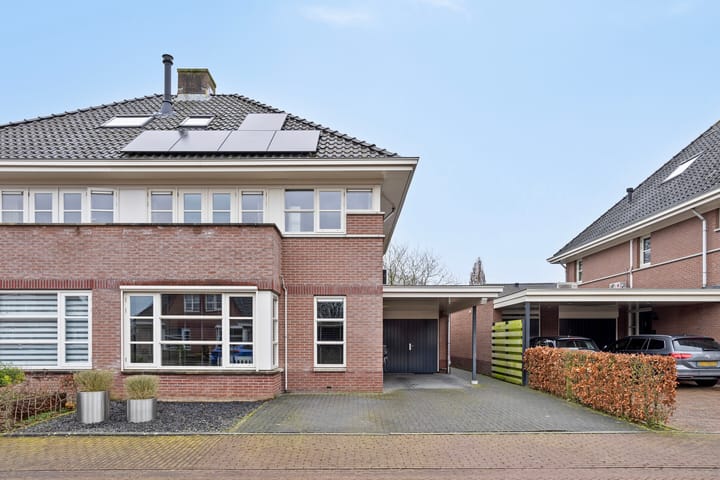 Foto 2 van Breukelaarplein 4