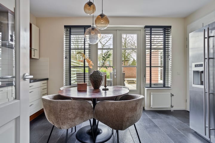 Foto 8 van Breukelaarplein 4