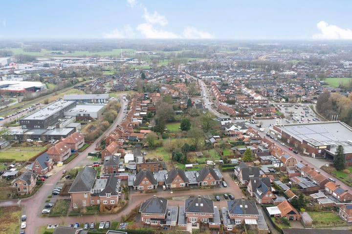 Foto 35 van Breukelaarplein 4