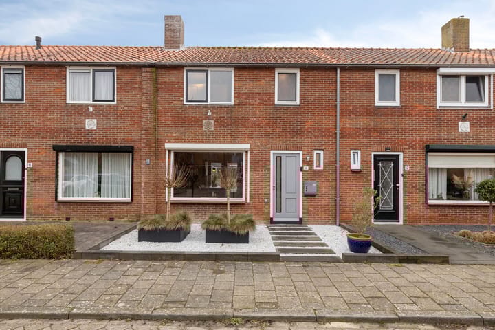 Photo 8 of Prins Bernhardstraat 14