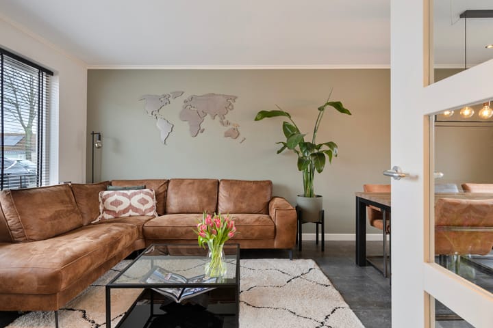 Photo 15 of Prins Bernhardstraat 14