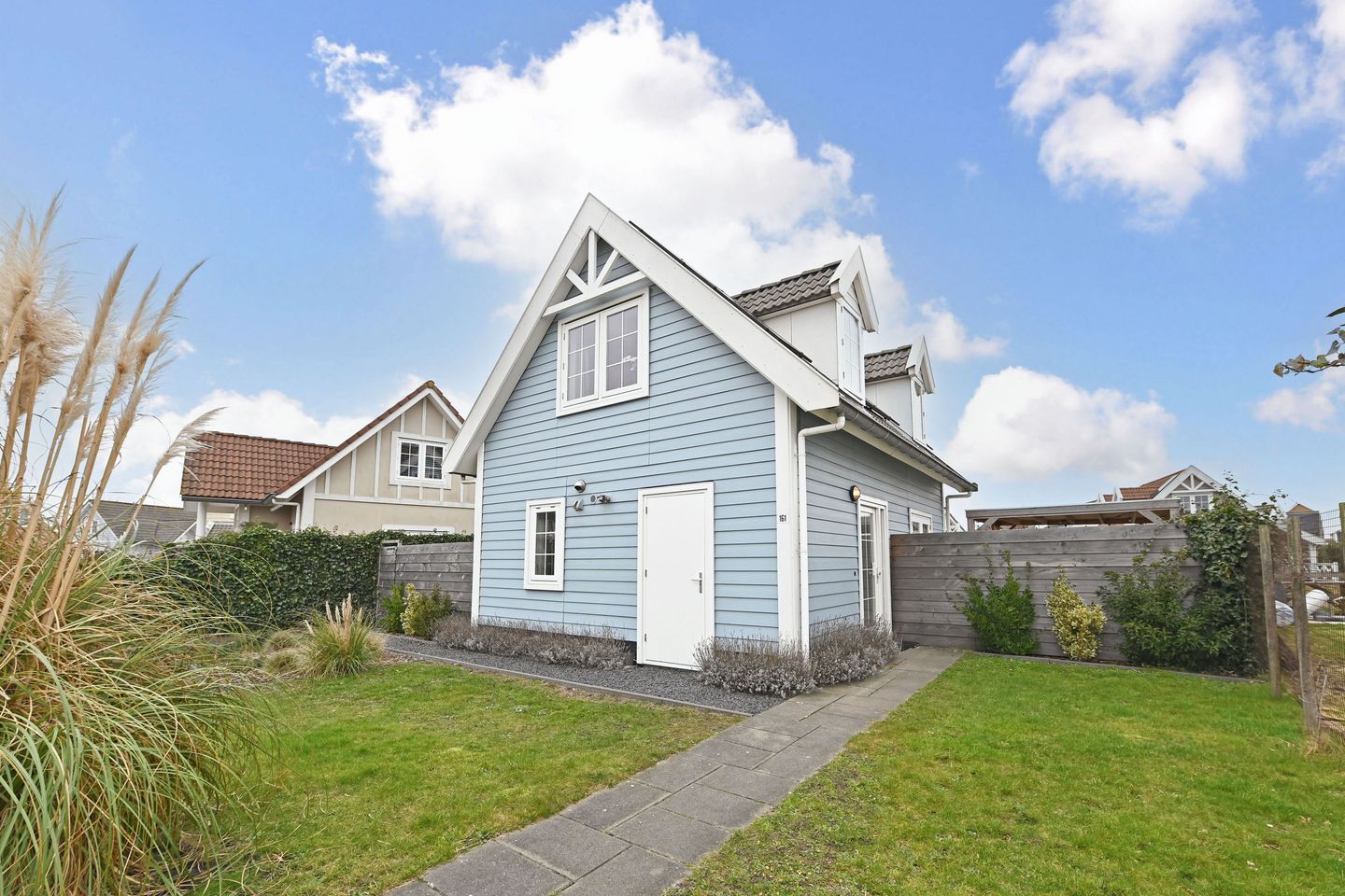 Foto 1 van De Heeren van 's-Gravensande 161