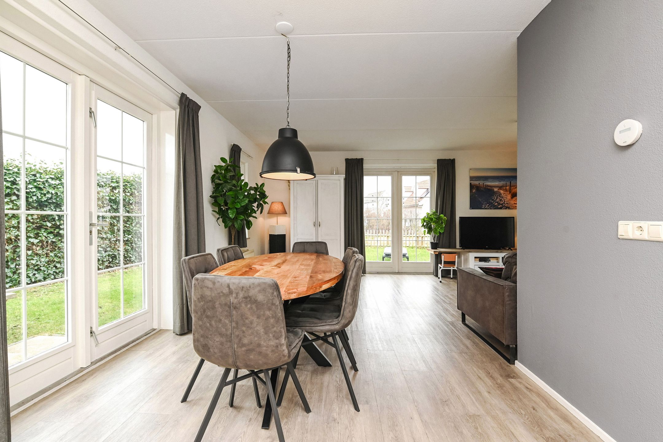 Foto 9 van De Heeren van 's-Gravensande 161