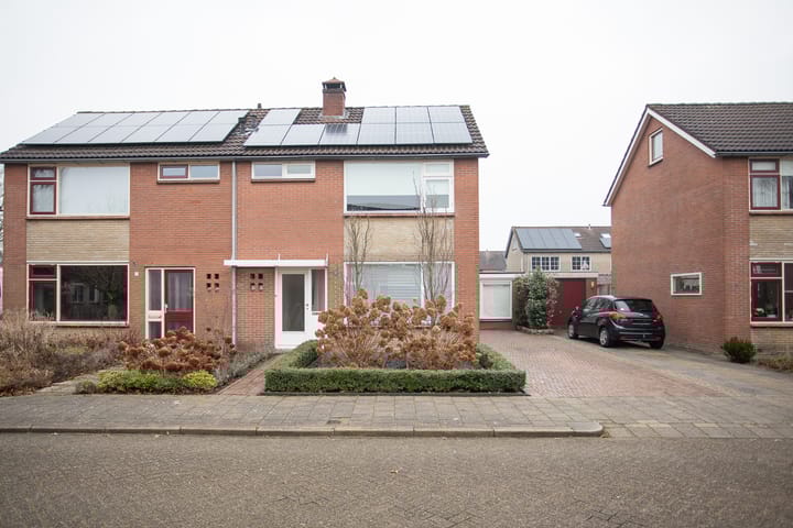 Foto 3 van Leliestraat 27