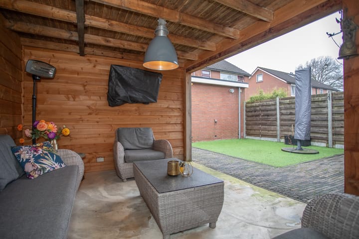 Foto 61 van Leliestraat 27