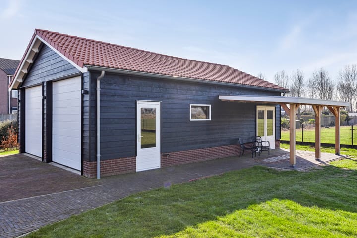 Foto 25 van Sluisweg 1