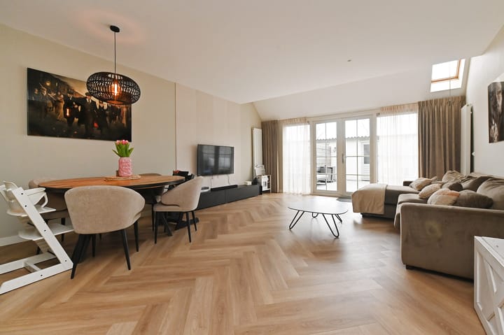 Foto 12 van Venus 36