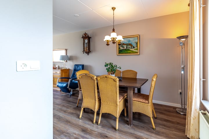 Foto 18 van Gentiaan 24