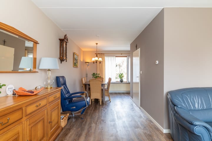 Foto 20 van Gentiaan 24