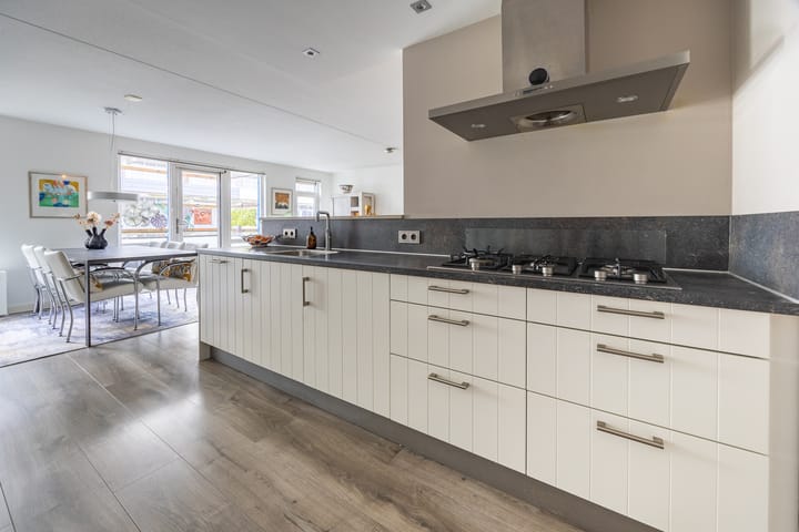 Foto 7 van Aquamarijn 36