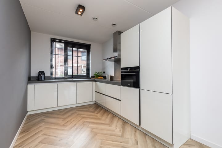 Foto 2 van Maria Mayerstraat 33