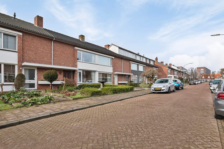 Foto 2 van Provisorstraat 26