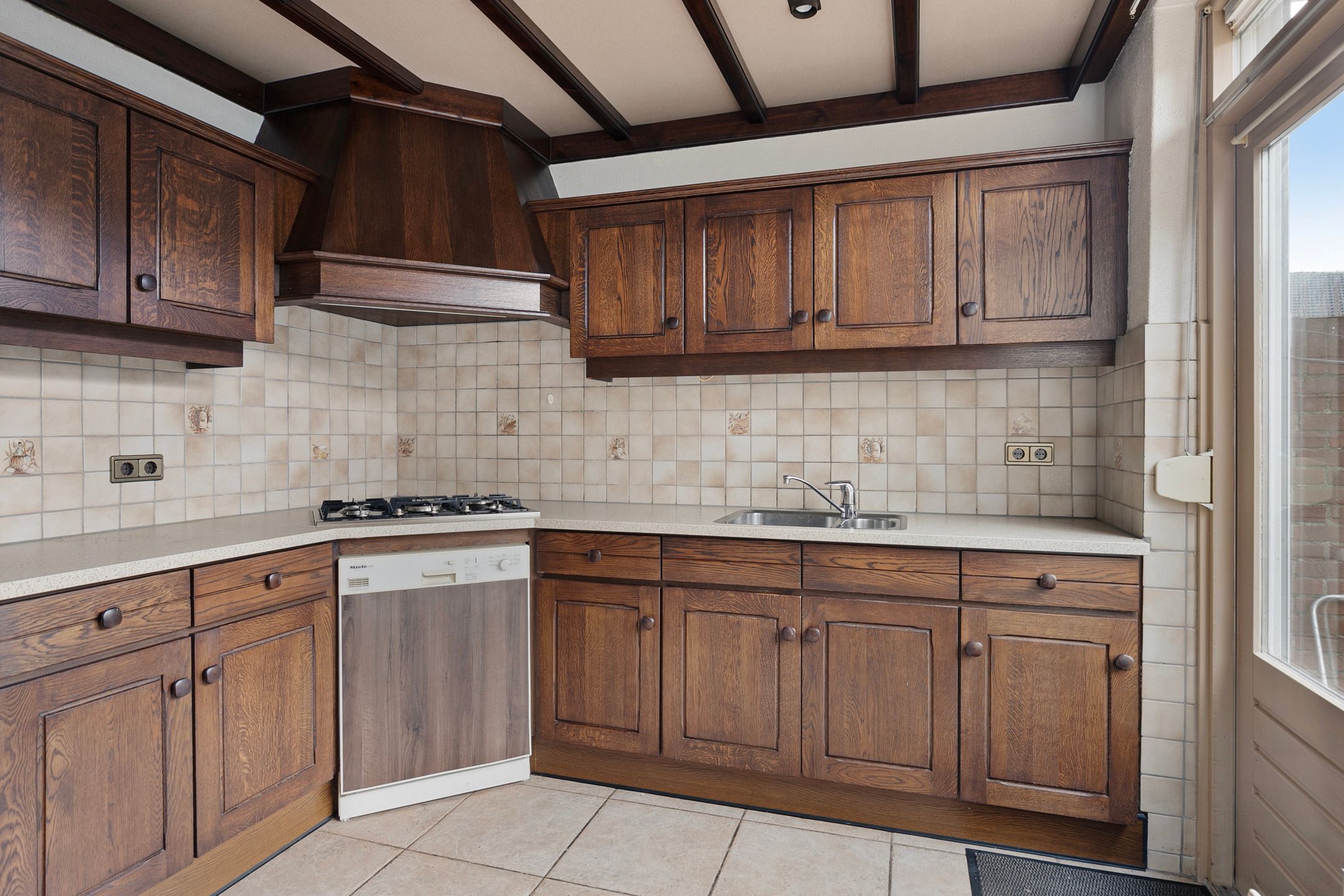 Photo 9 of Provisorstraat 26