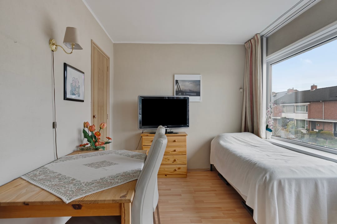 Photo 13 of Provisorstraat 26