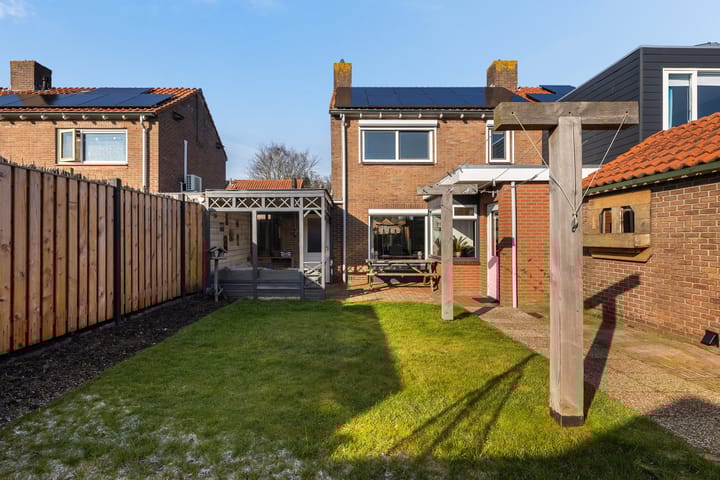 Foto 3 van Leeuwerikstraat 13