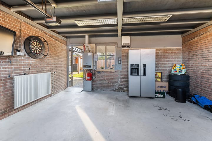 Foto 28 van Leeuwerikstraat 13