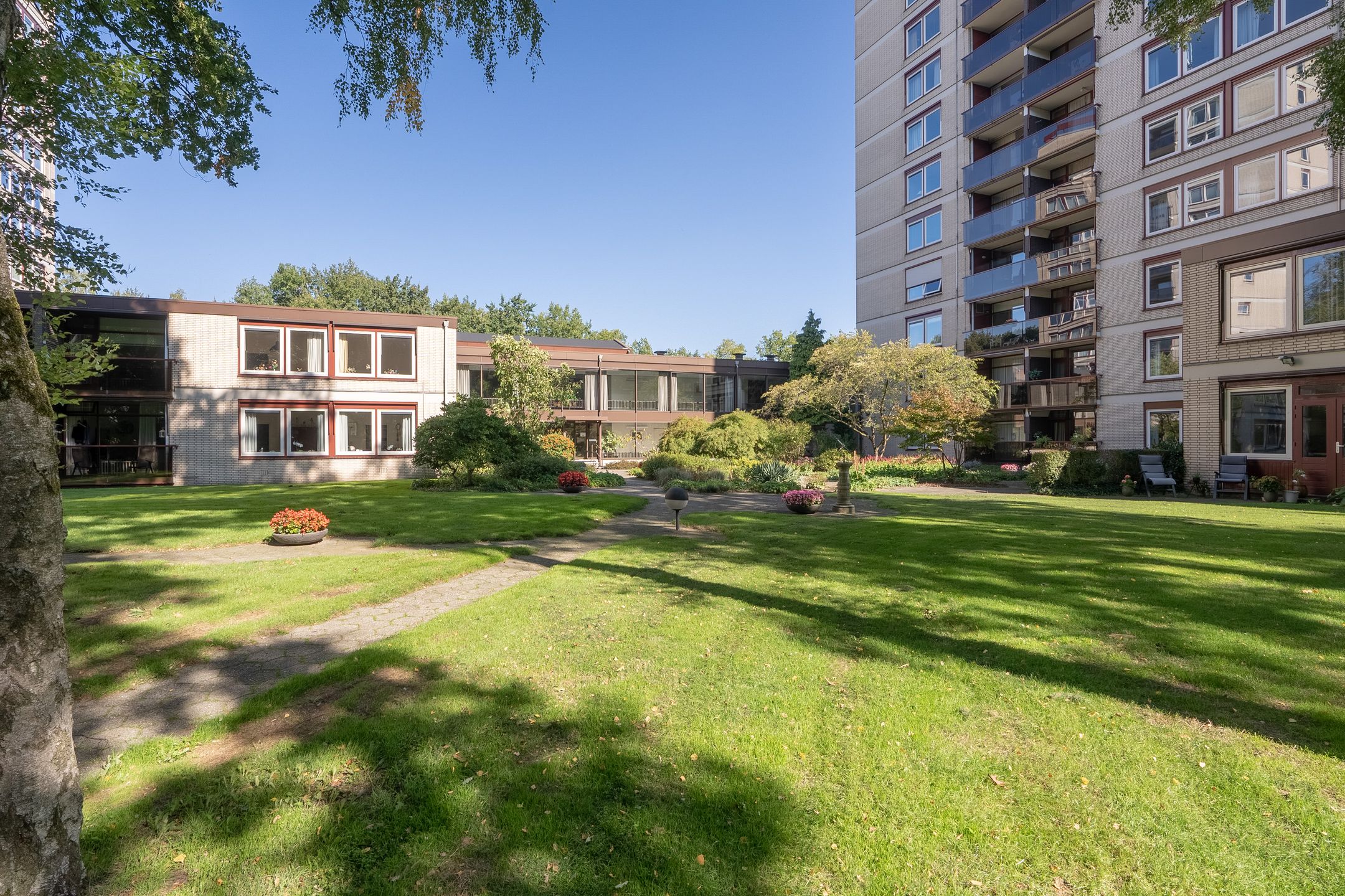 Foto 24 van Generaal Foulkesweg 317