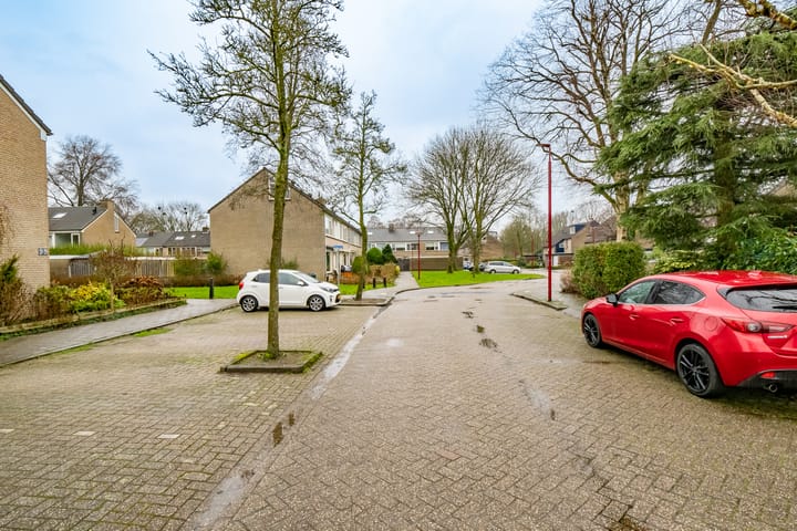 Photo 37 of Klaproosstraat 50