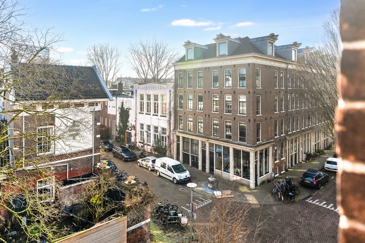 Photo 29 of Blankenstraat 141-3