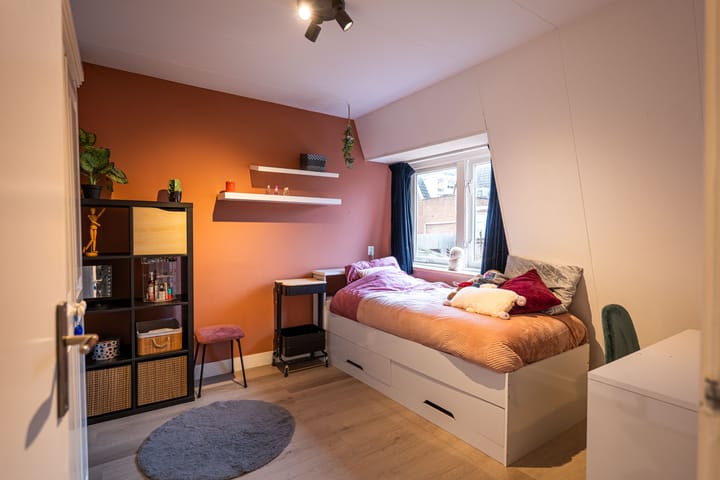 Foto 24 van Irisstraat 21-B