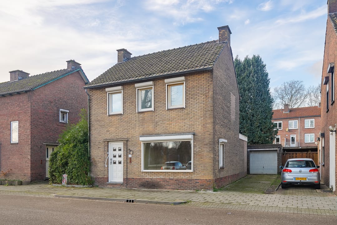 Foto 1 van Stationstraat 10