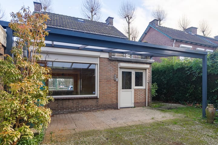 Foto 16 van Stationstraat 10